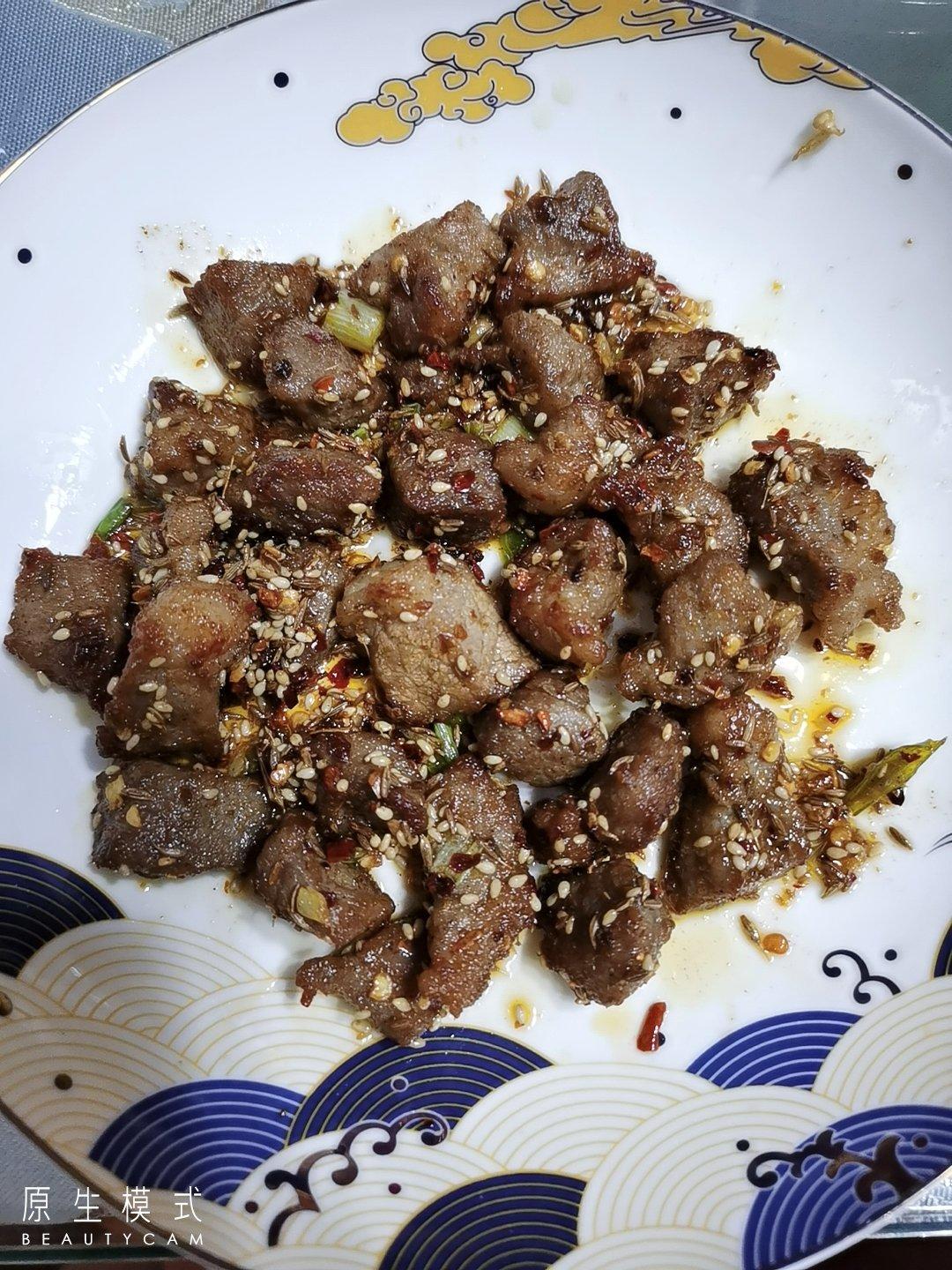孜然羊肉粒
