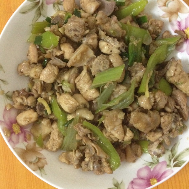 小炒鸡块