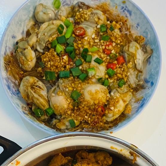 蒜蓉粉丝蒸蚝仔牡蛎肉