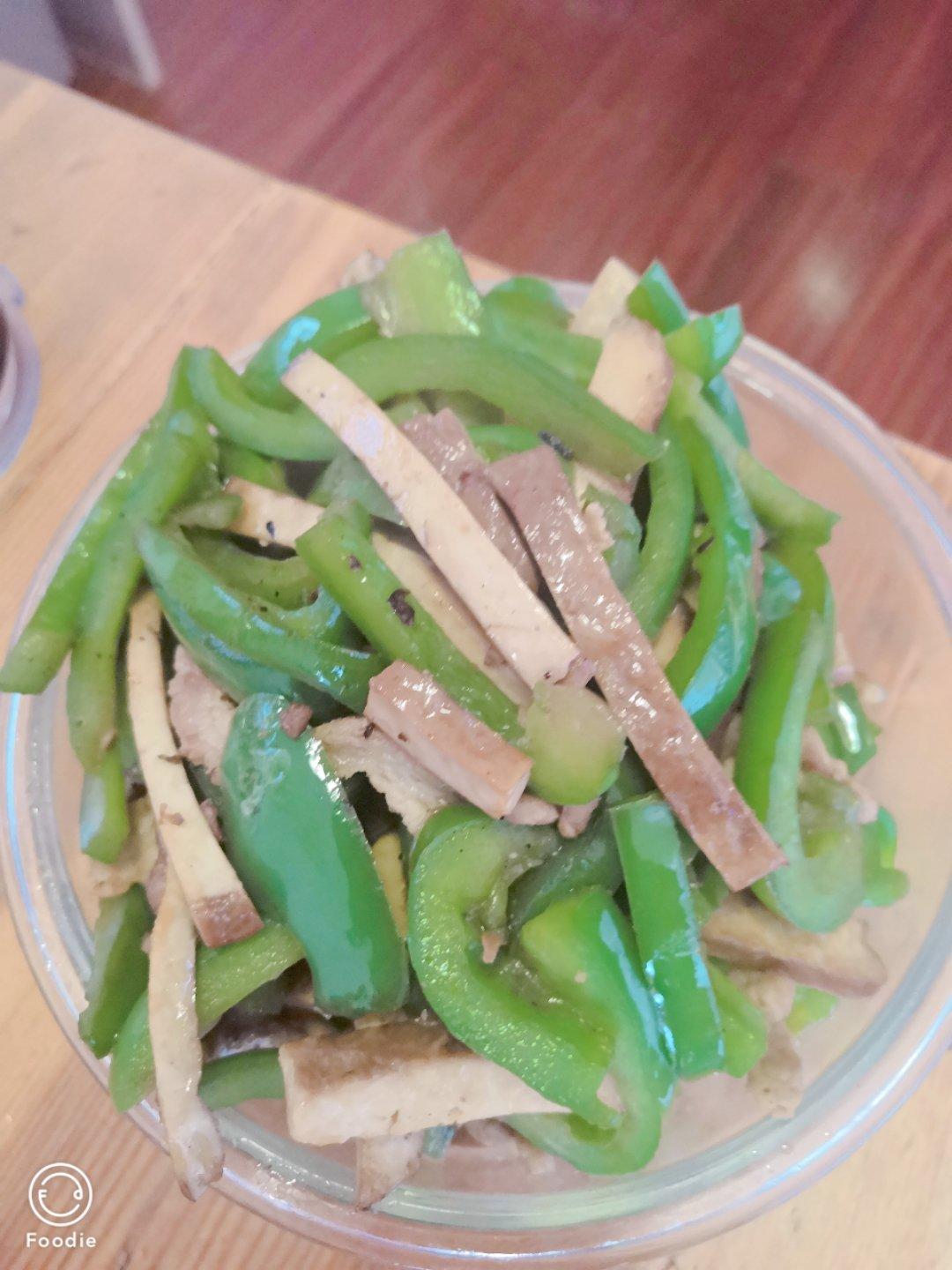 青椒肉丝炒香干