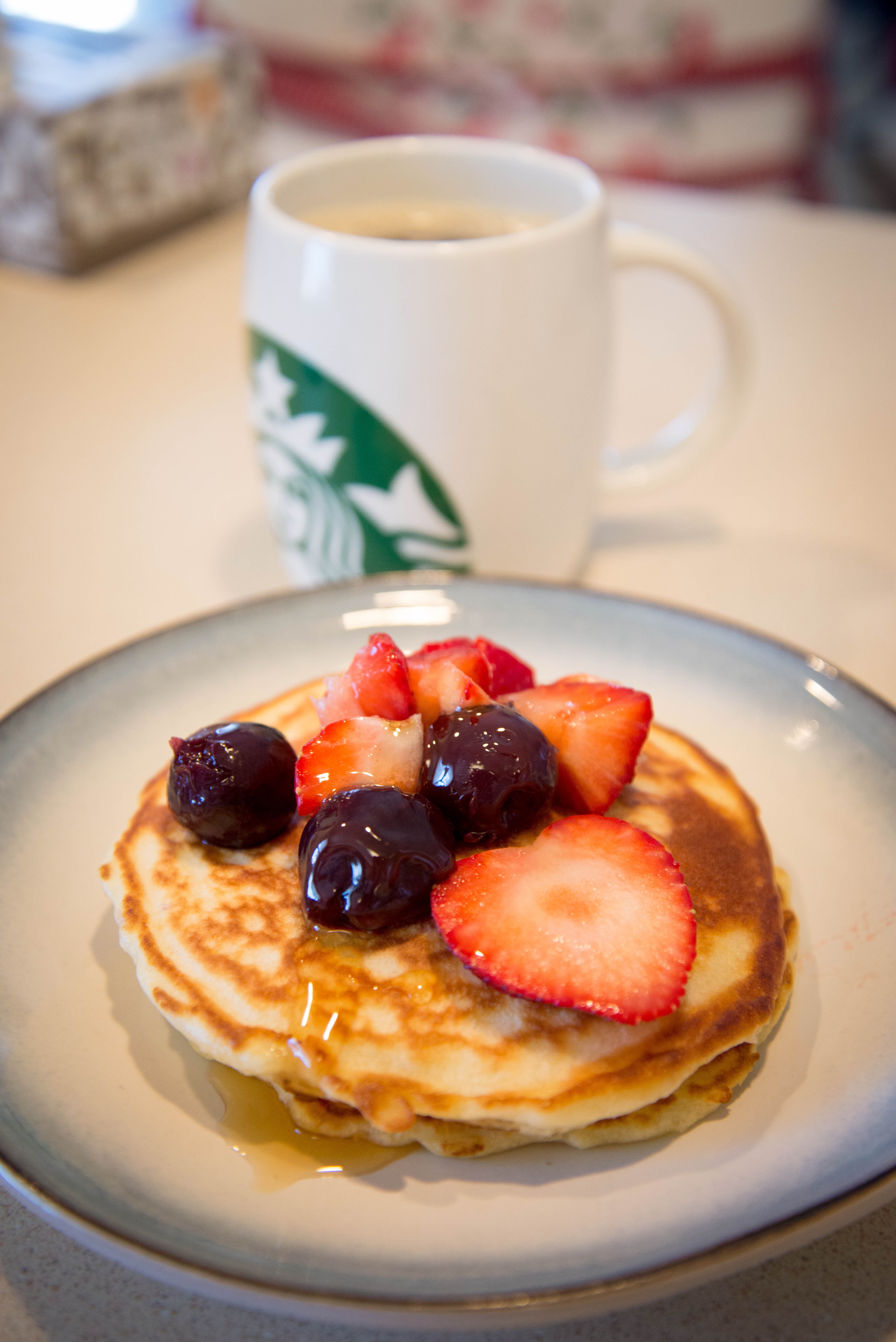 英式蜂蜜草莓松饼Pancake