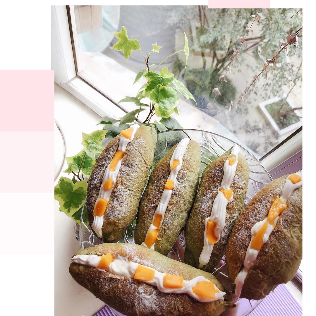 易菲彤彤