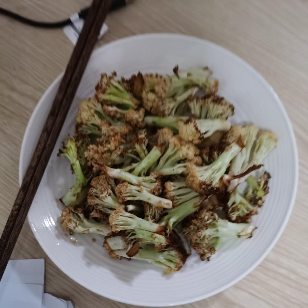 空气炸锅之五分钟搞定烤花菜！