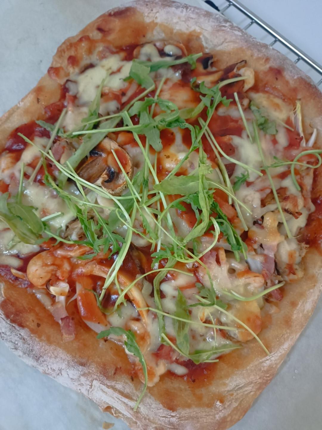在家也能做出正宗的意大利那不勒斯披萨饼皮 (Pizza Napoletana)