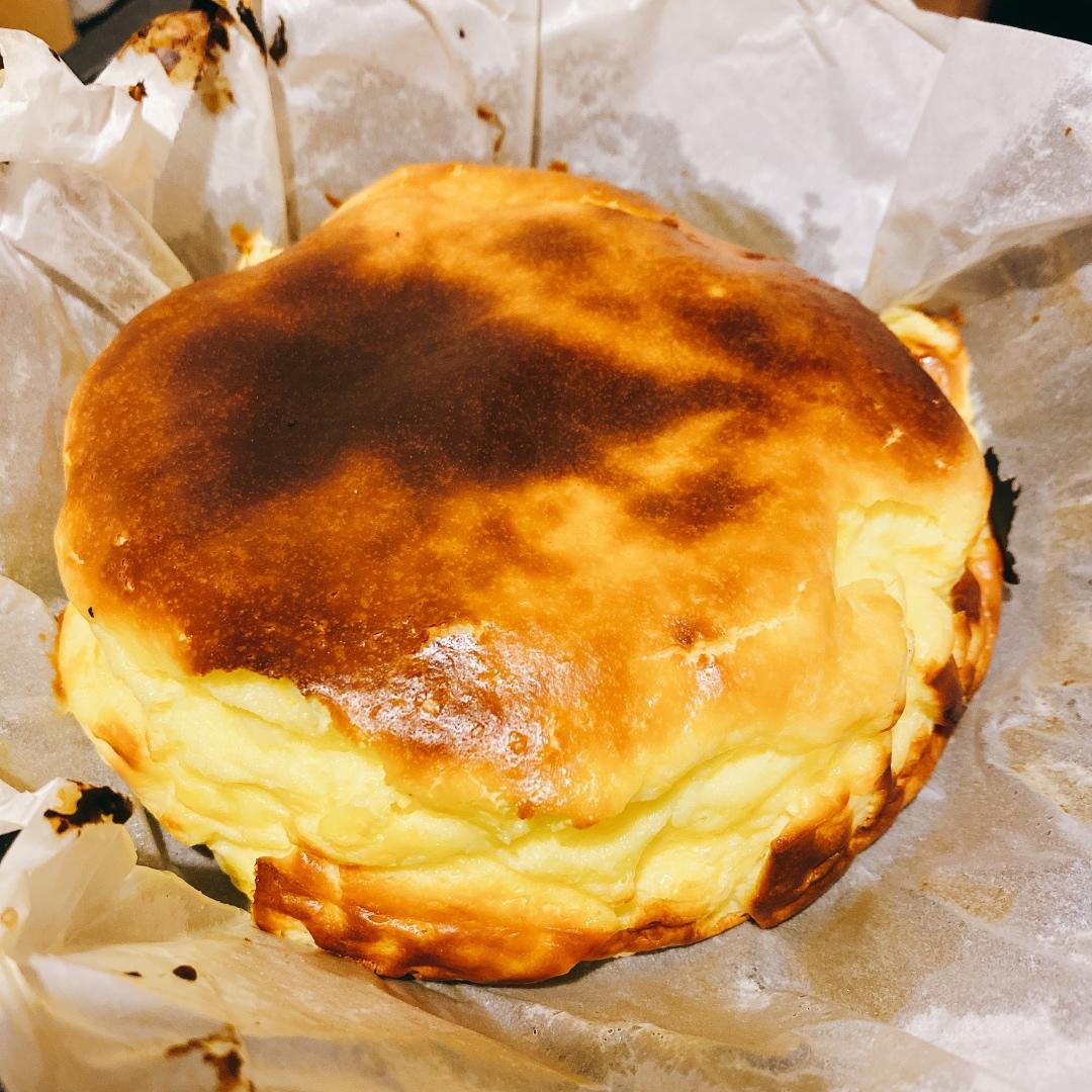 巴斯克式烤芝士蛋糕[超简单][搬运]