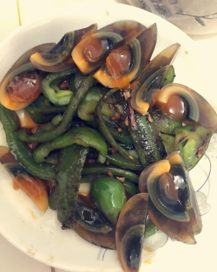 简单虎皮青椒皮蛋