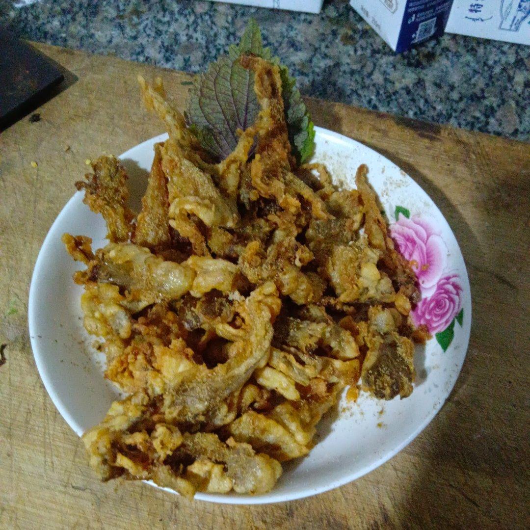 干炸蘑菇的做法，大人小孩都喜欢
