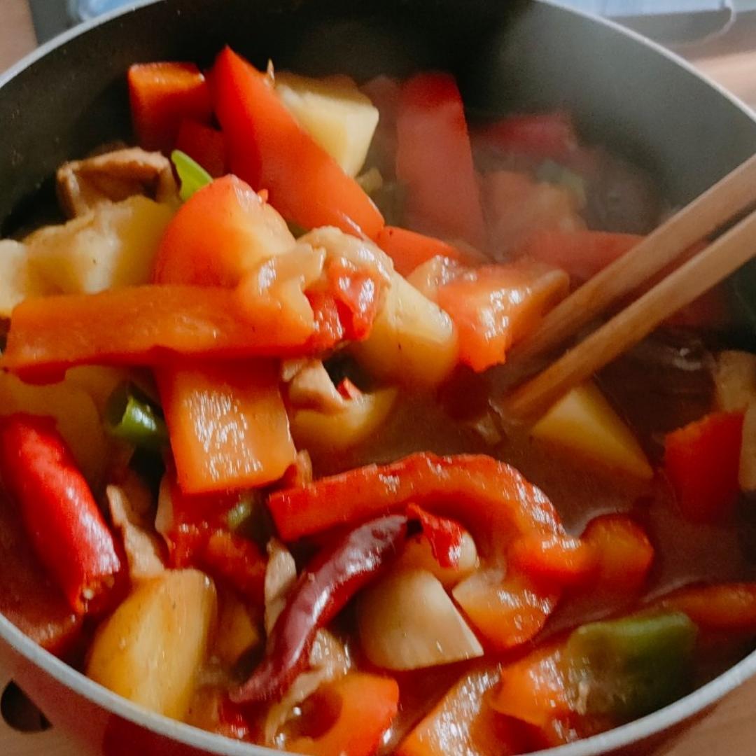 吃不够的黄焖鸡米饭你一定要试试