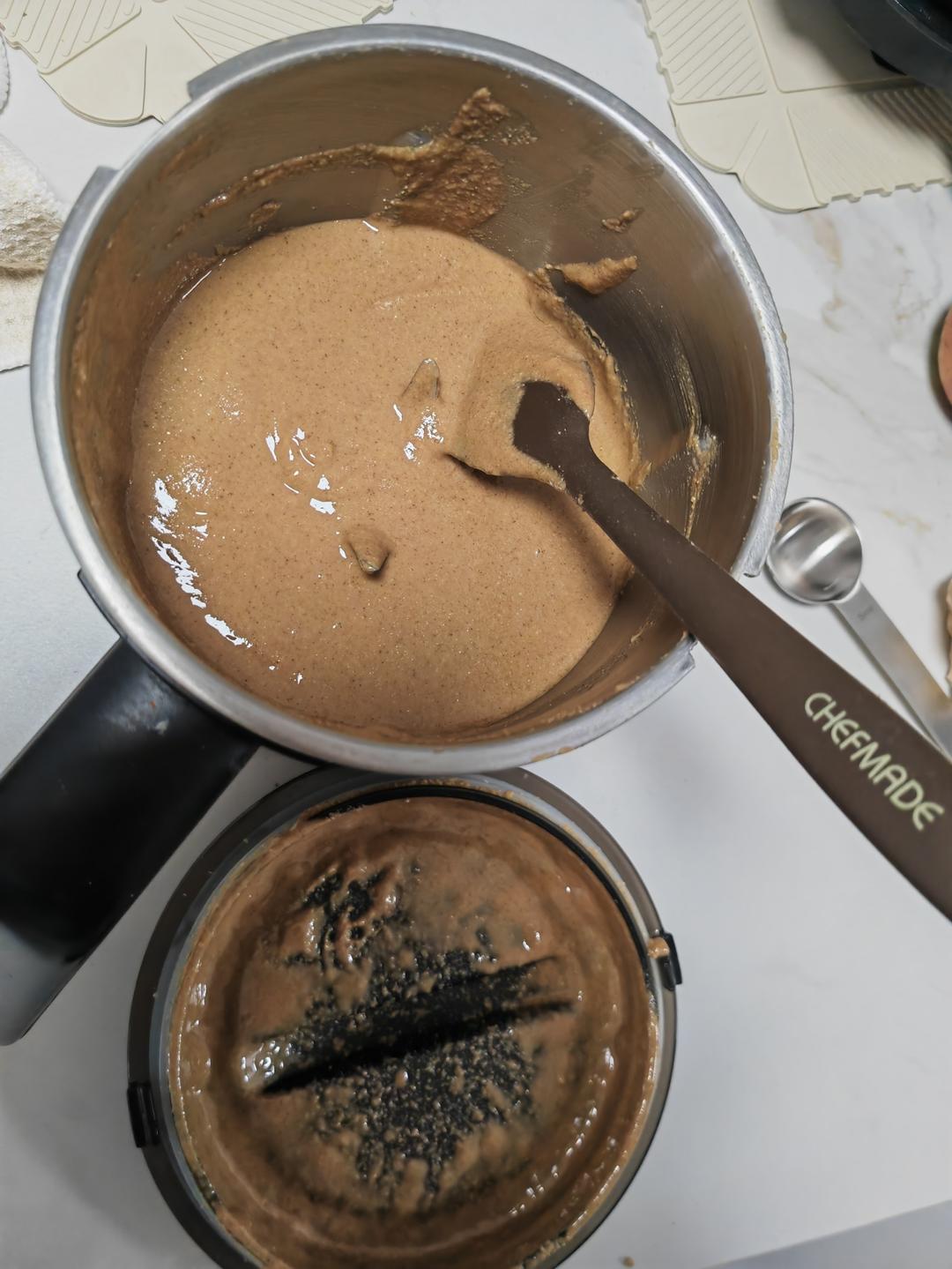 自制芝麻酱   这么做简单快捷   细腻顺滑   无添加剂   香到没朋友