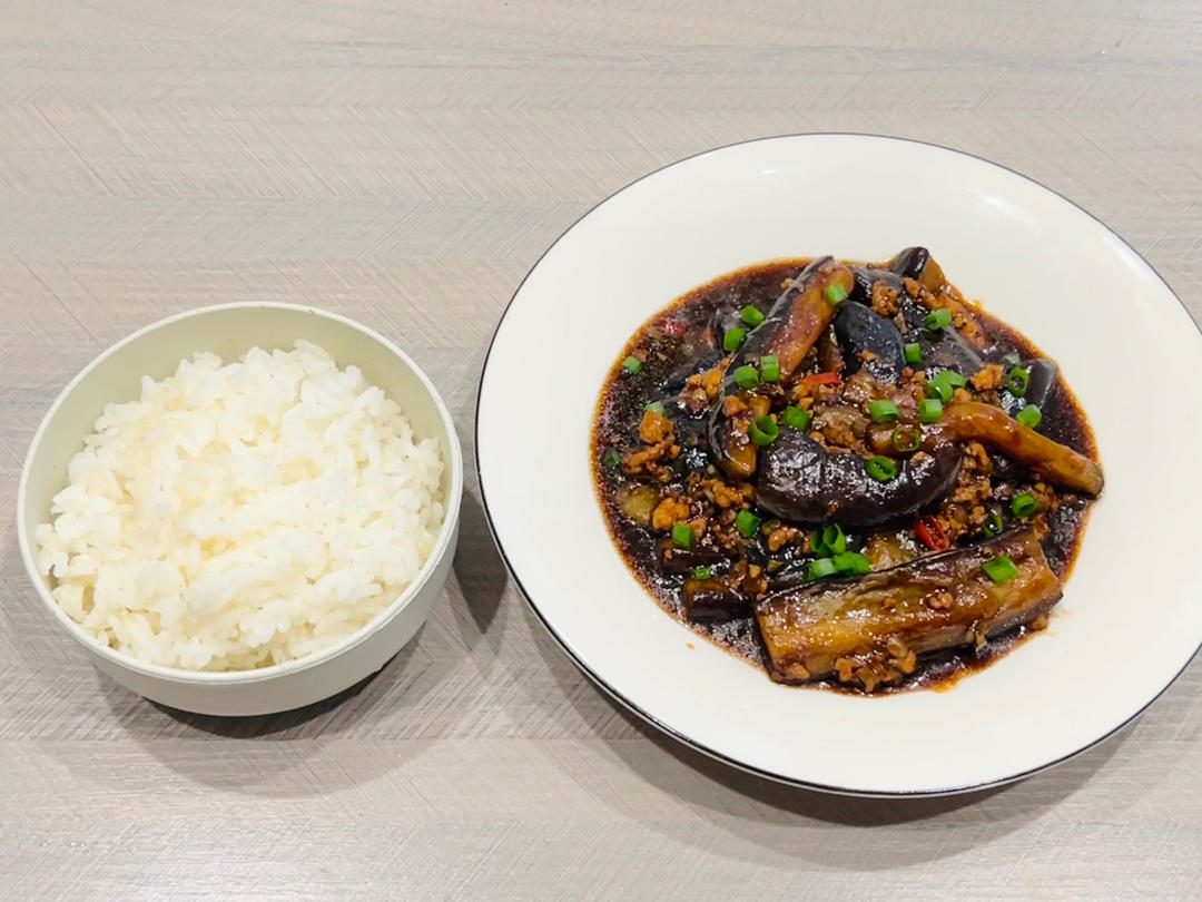 无敌好吃巨下饭的家常菜～肉沫茄子