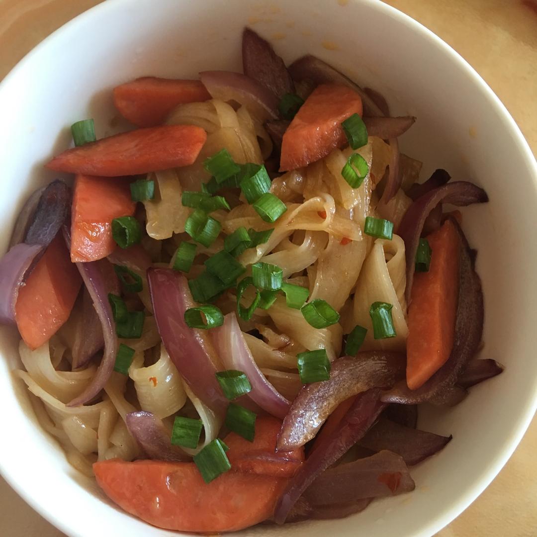 烤冷面变炒冷面