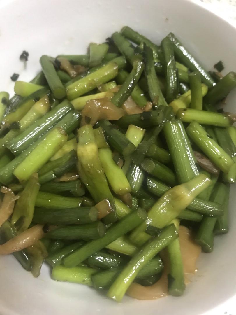 清炒蒜薹