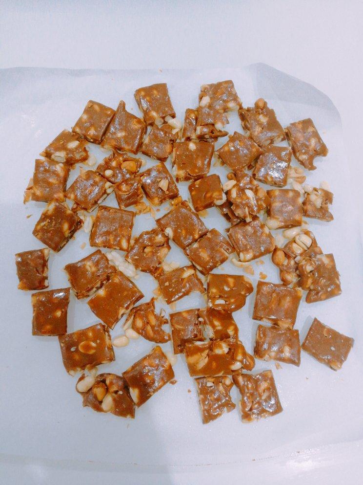 比牛轧糖还要好吃的花生太妃糖（消耗淡奶油）