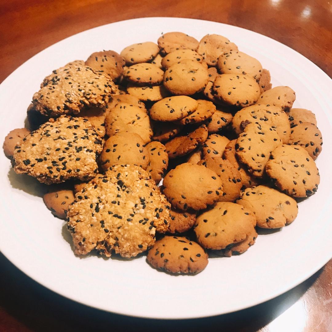 红糖黑芝麻饼干—酥脆无黄油快手版