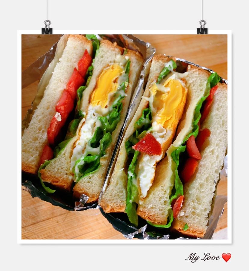 火腿芝士三明治