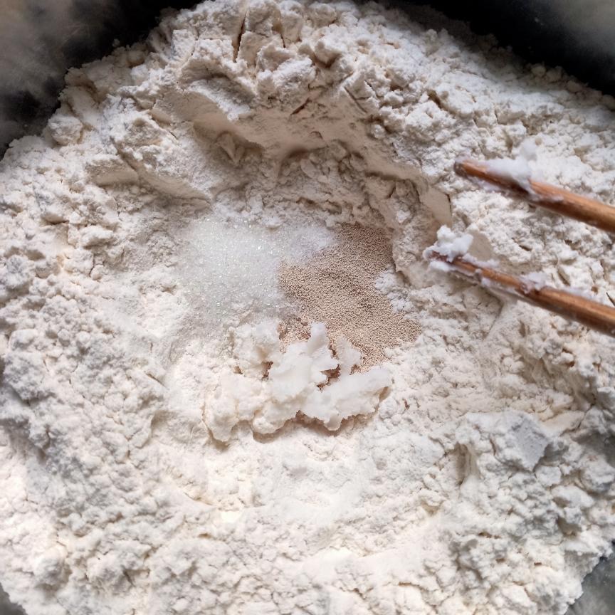 纯奶手撕吐司的做法 步骤1