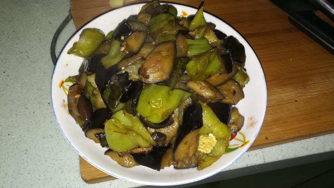 油焖茄子～～好吃到没朋友