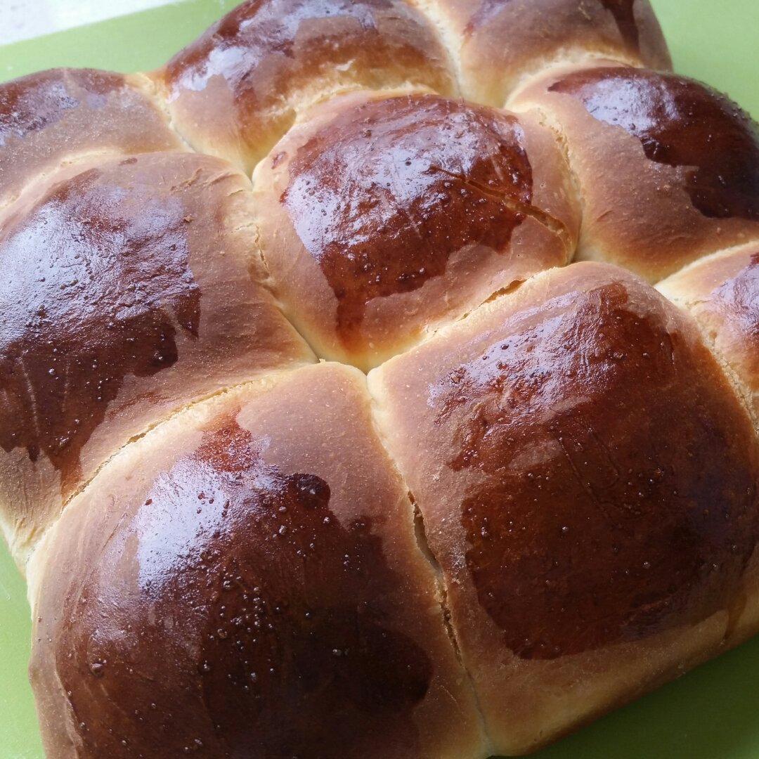 大人小孩都爱不释口的【蜂蜜牛奶小餐包】