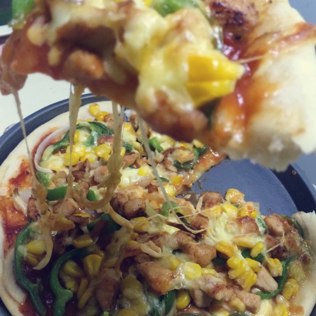 厚底鲜虾培根披萨