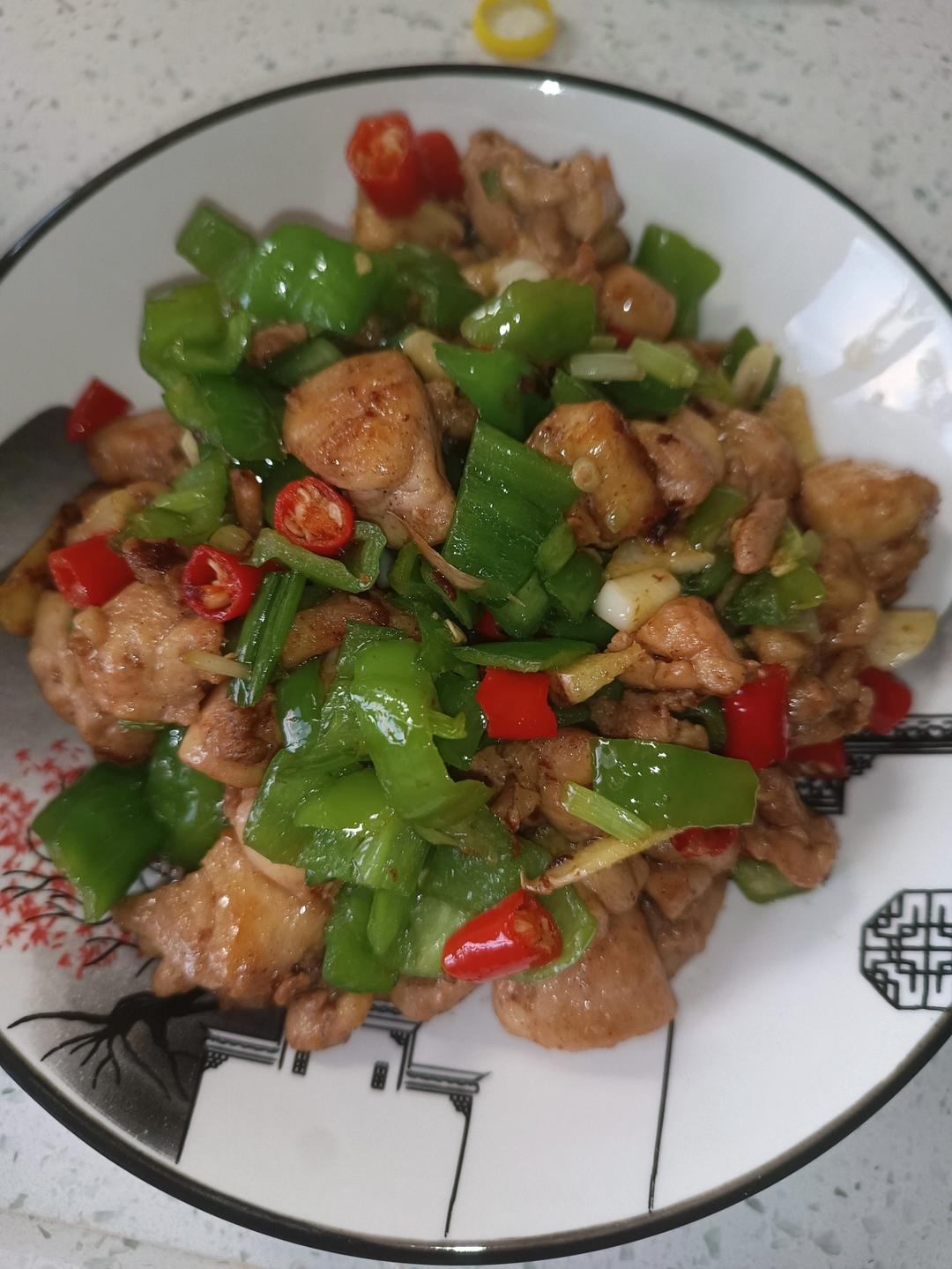 超下饭- - 香辣鸡腿丁