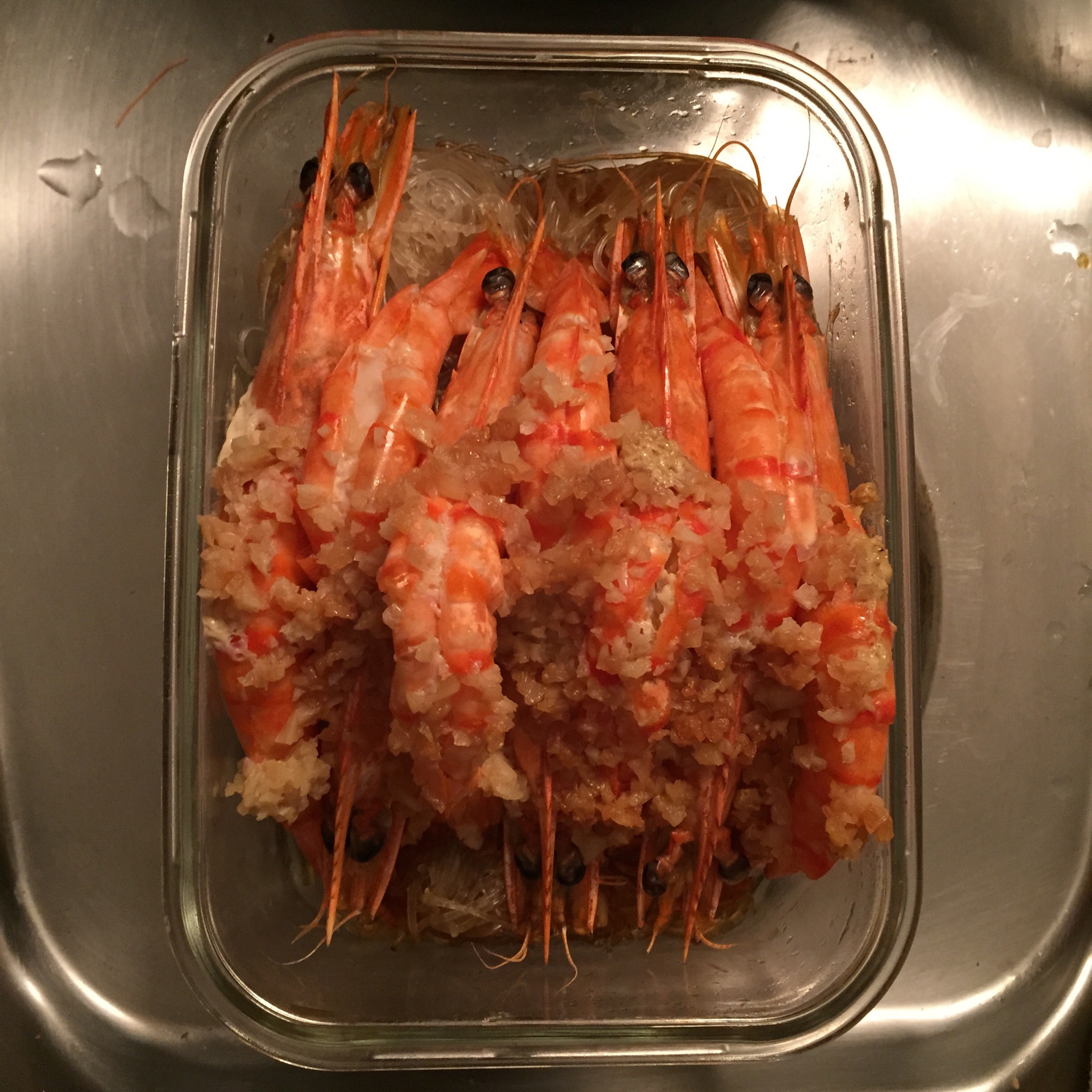 蒜蓉粉丝蒸大虾