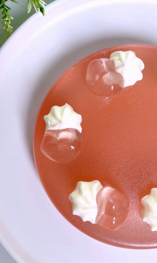 免烤箱 | 蜜桃果冻蛋糕，粉粉嫩嫩，低脂低卡的做法