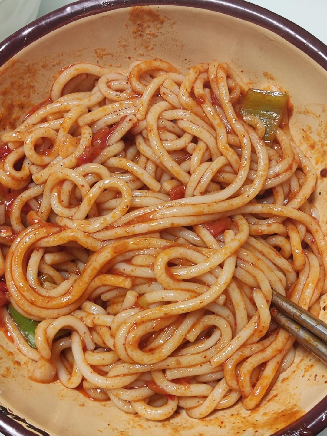 歹歹的新疆炒米粉