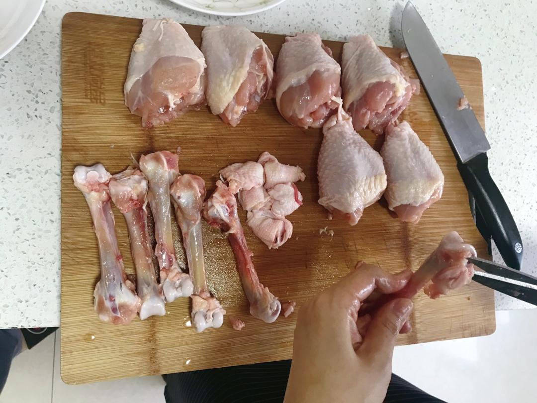健身轻食：给琵琶腿去皮去骨后～煎、烤、蒸