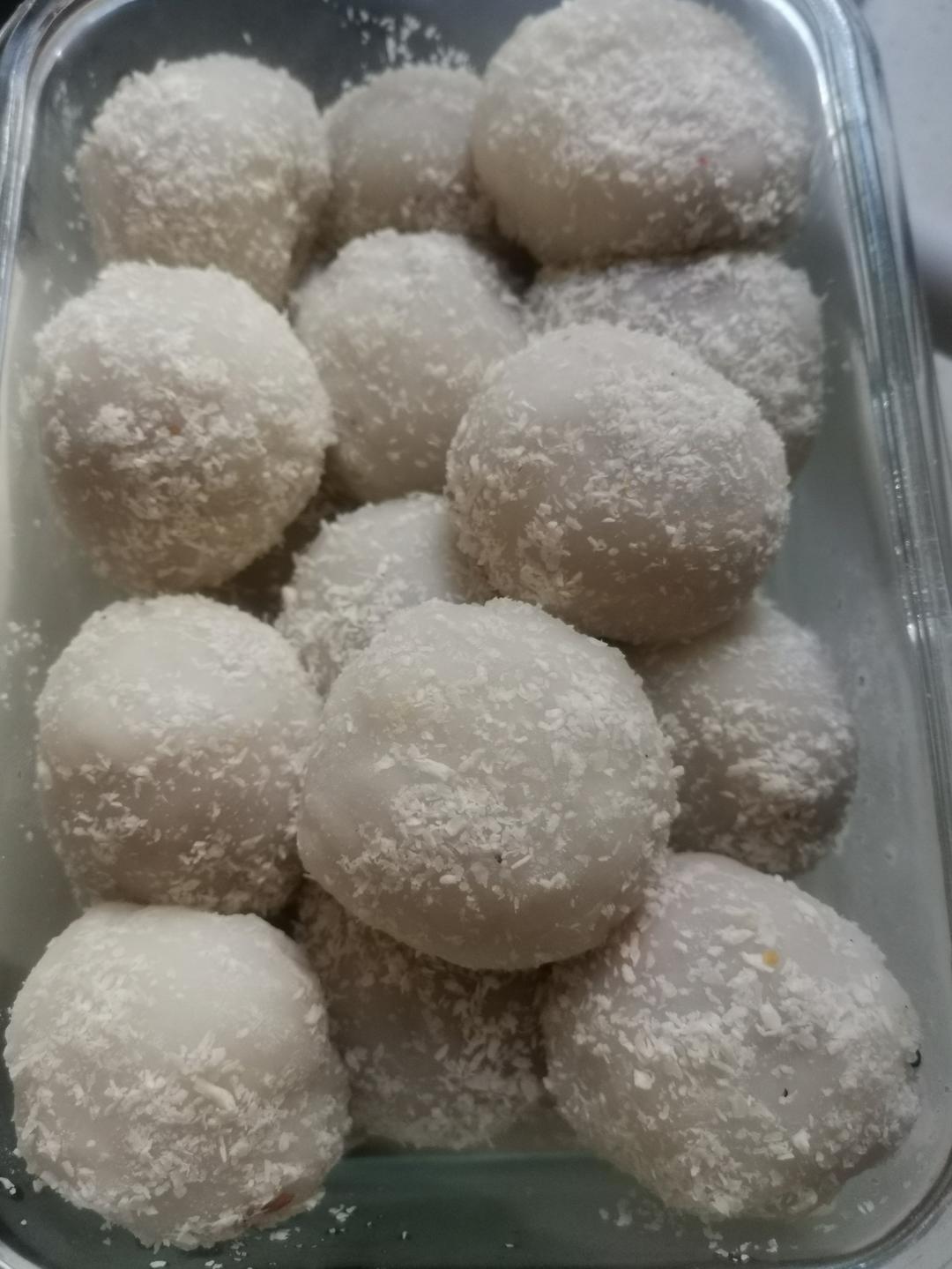 妈妈的最爱--花生芝麻糯米糍凉糕（附带烤花生做法）