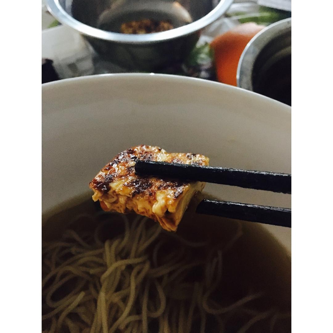 外酥里嫩的煎豆腐