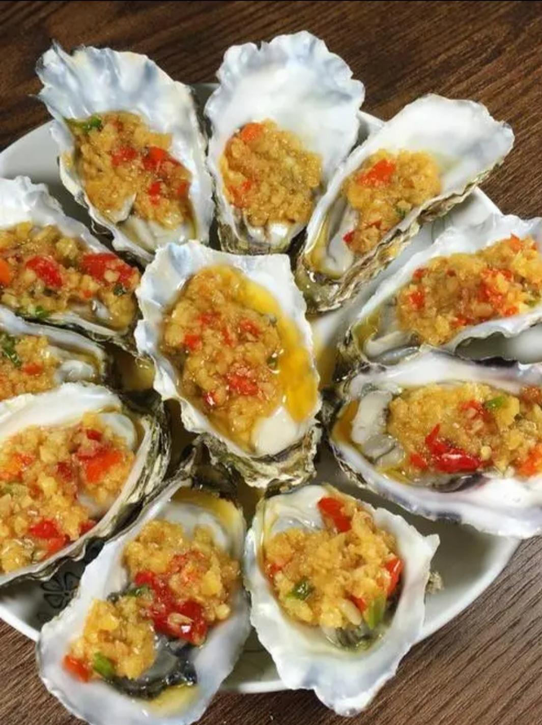 蒜蓉生蚝的做法