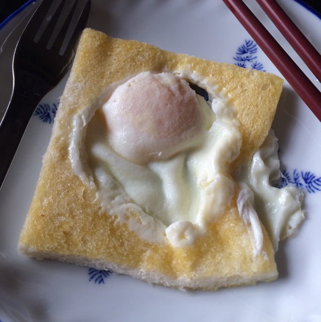 香煎鸡蛋吐司