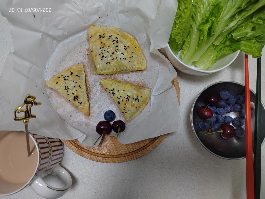 万能的手抓饼系列～芒果派