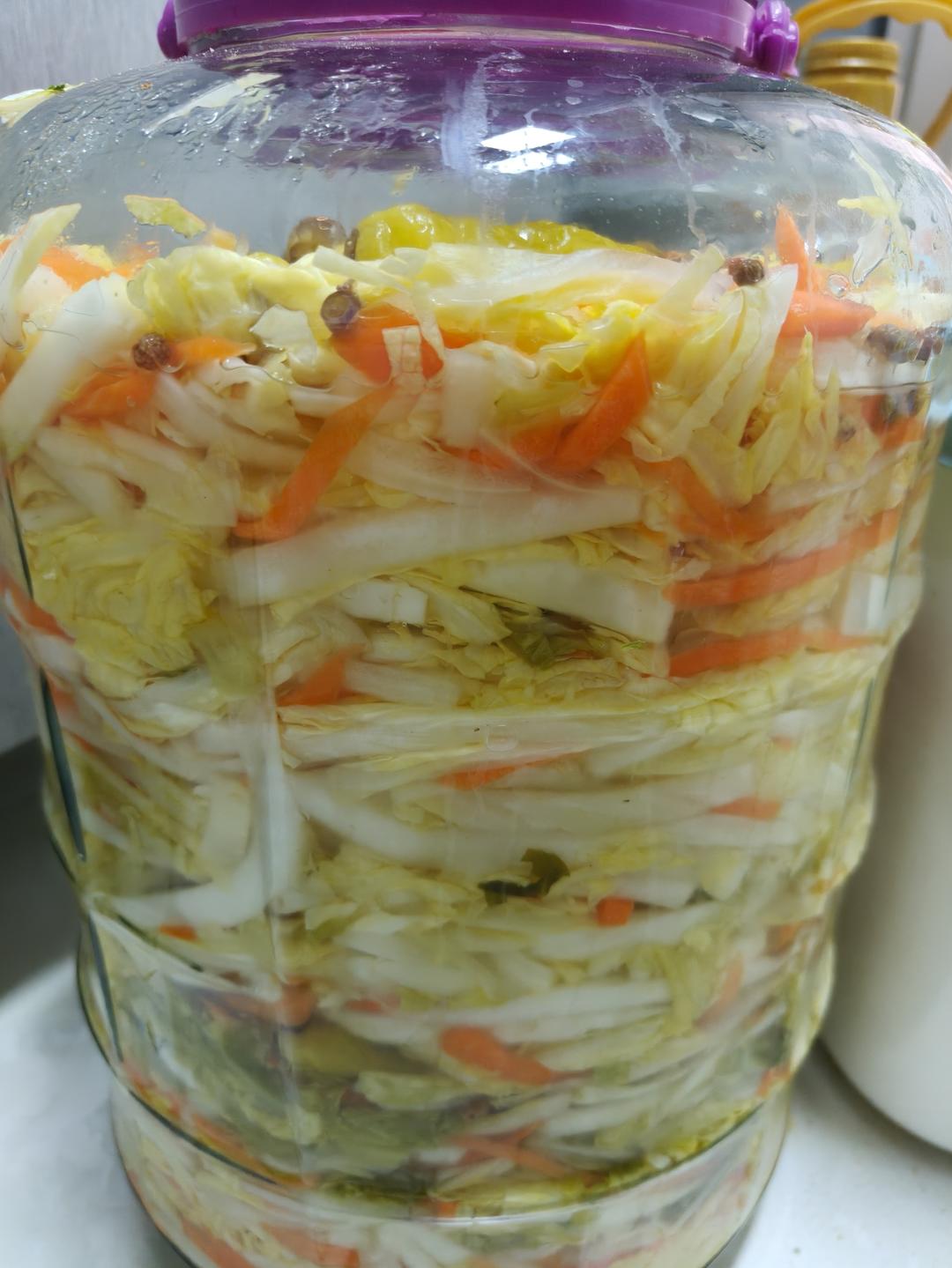 泡菜，第二天就可以吃了