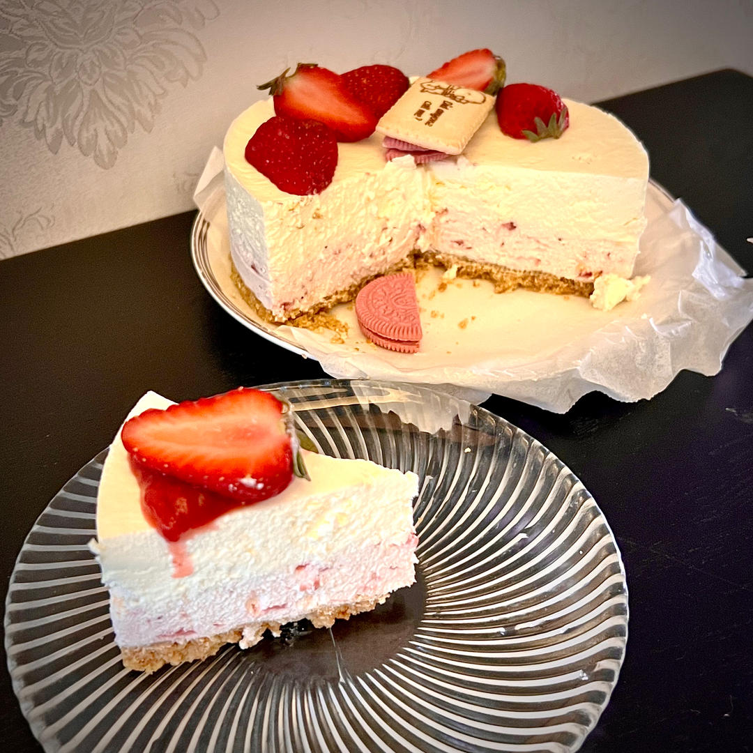 🍓双色草莓酸奶乳酪蛋糕