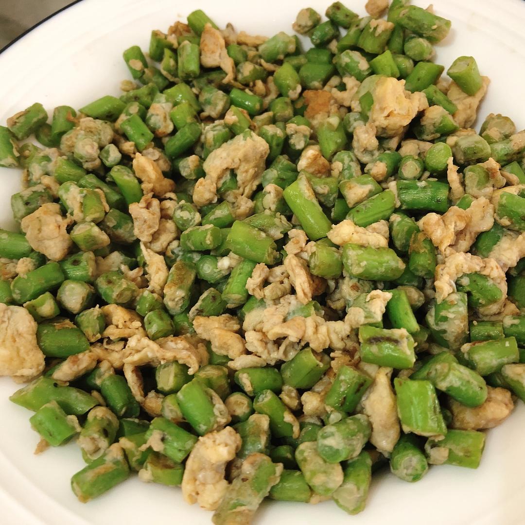 豆角炒鸡蛋