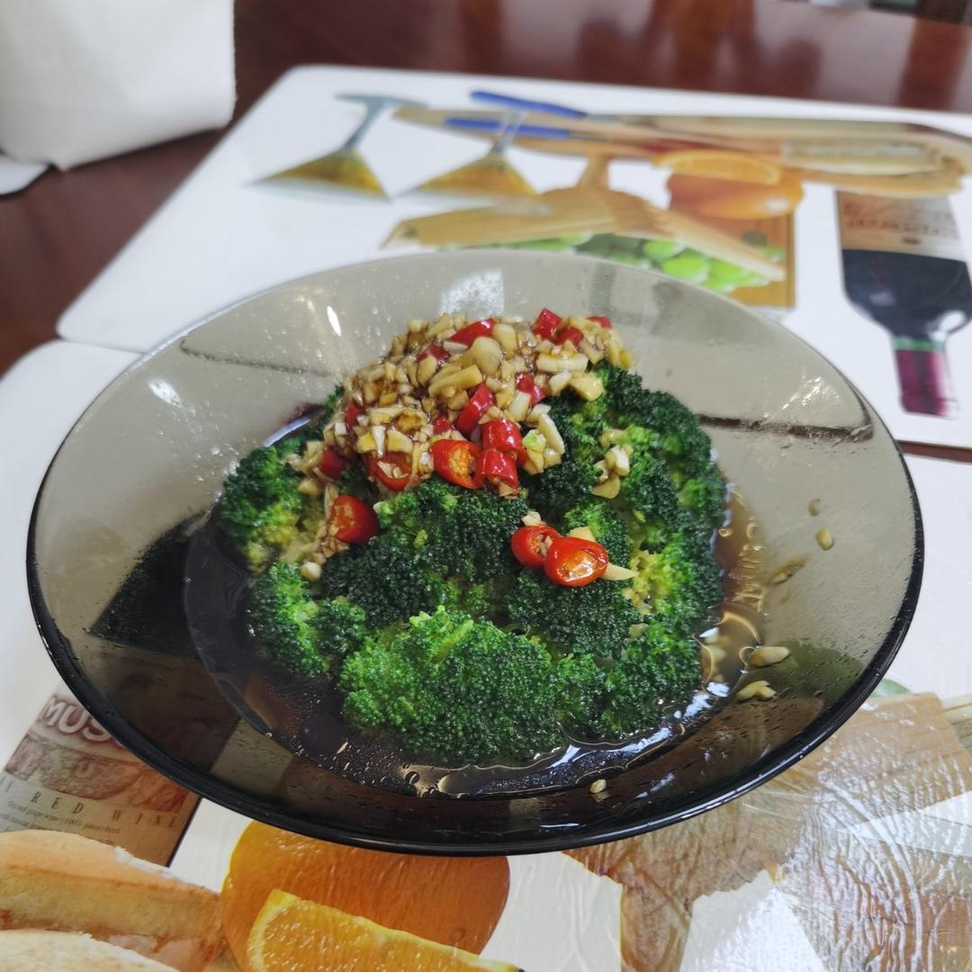 白灼西兰花