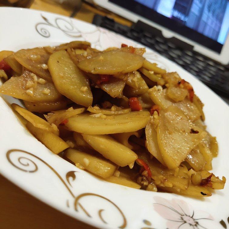 家常炒土豆片