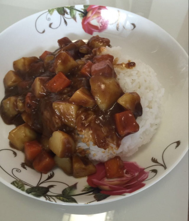 咖喱土豆饭
