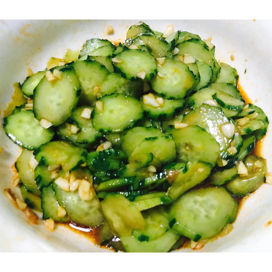 国民凉菜——拍黄瓜