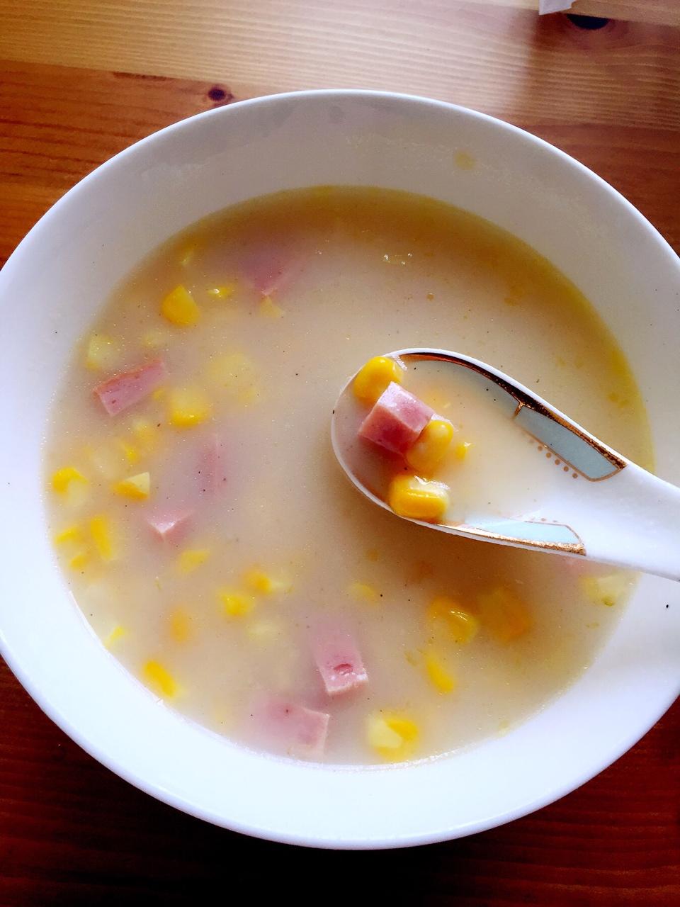 fionnnn做的火腿玉米浓汤