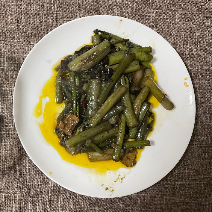 炝炒红菜苔