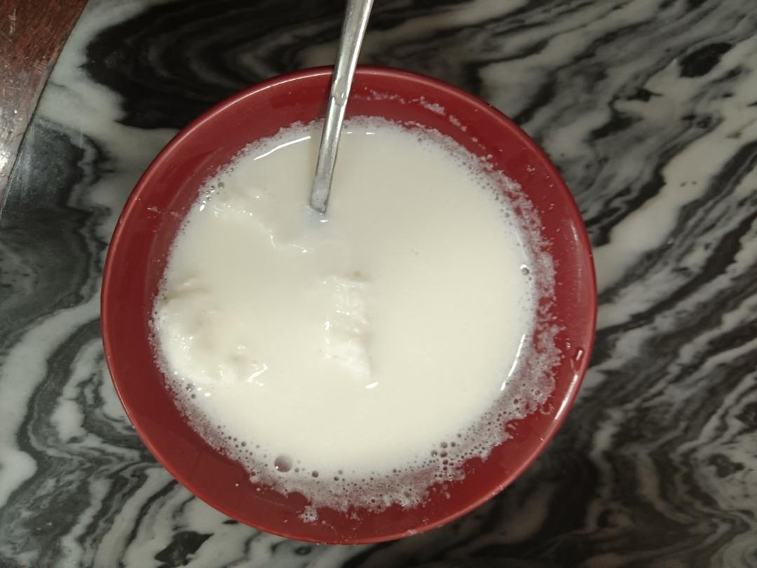 幼滑蛋白杏仁茶
