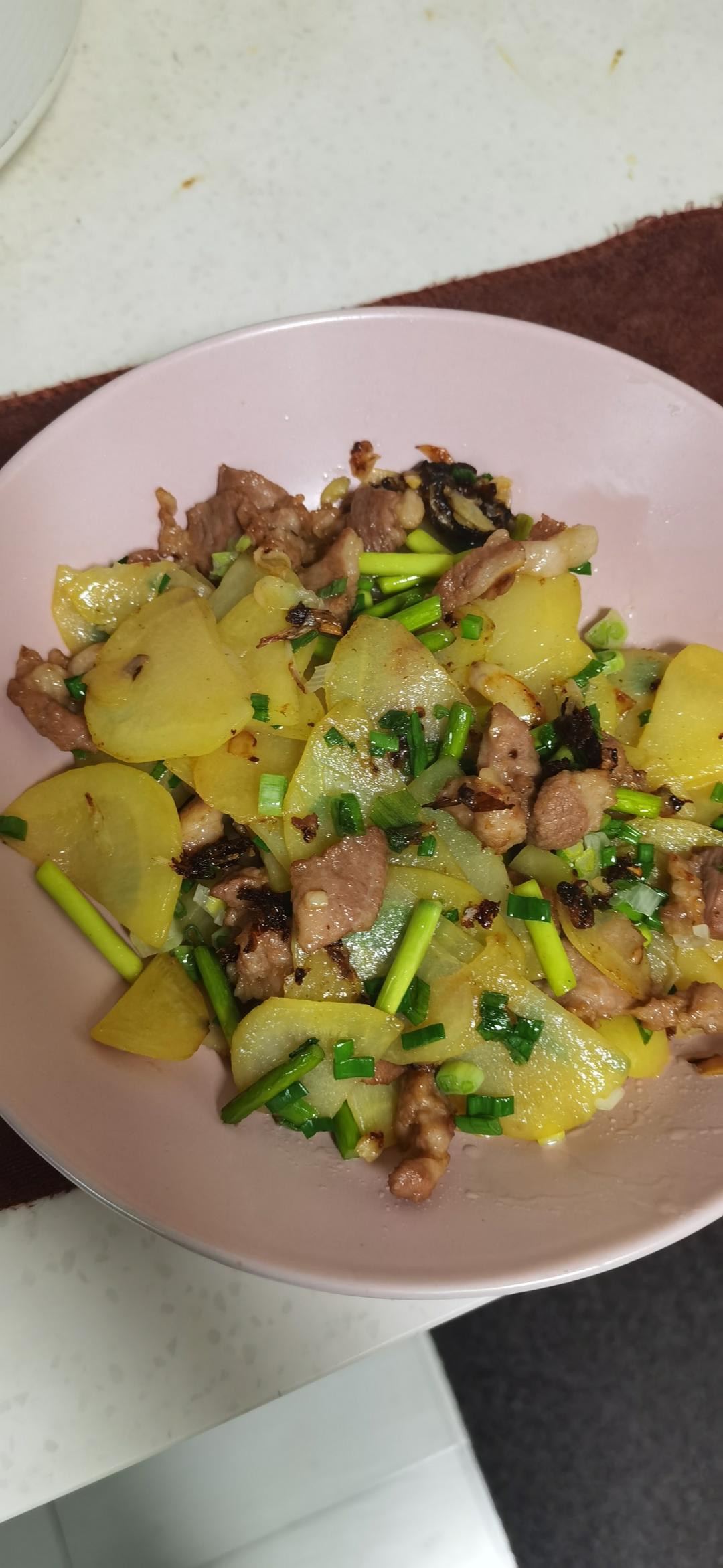 土豆片炒肉