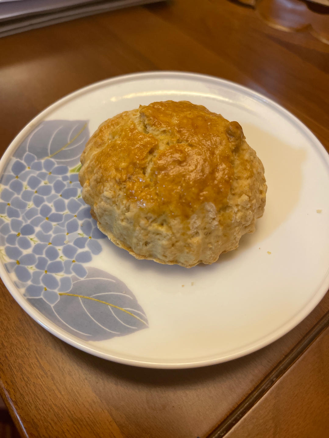 复刻英国女王私人御厨的经典司康：加映Cream Tea 经典吃法 & 如何做出松软內里、酥脆边缘的司康&司康佐醬製作