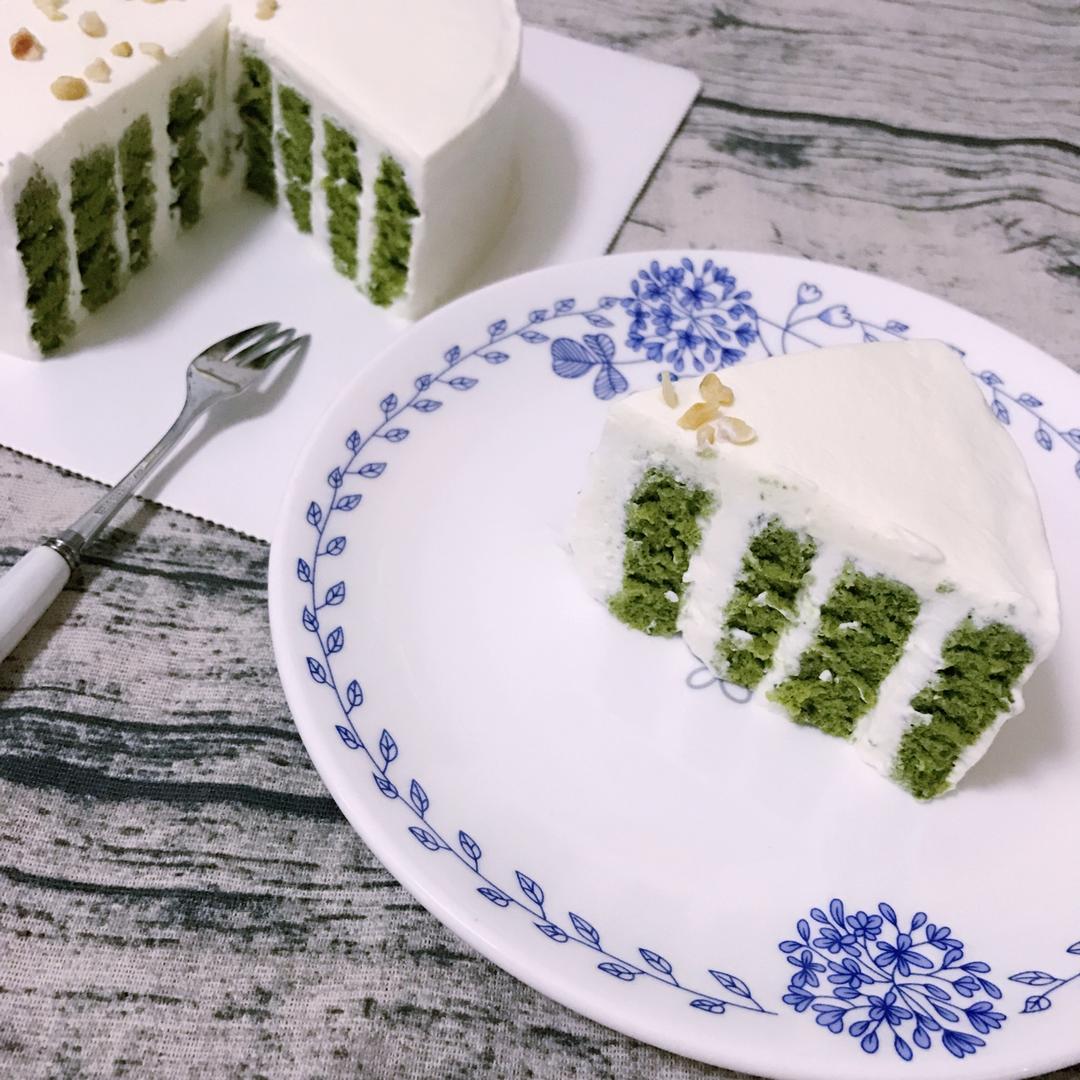 抹茶戚风螺纹蛋糕