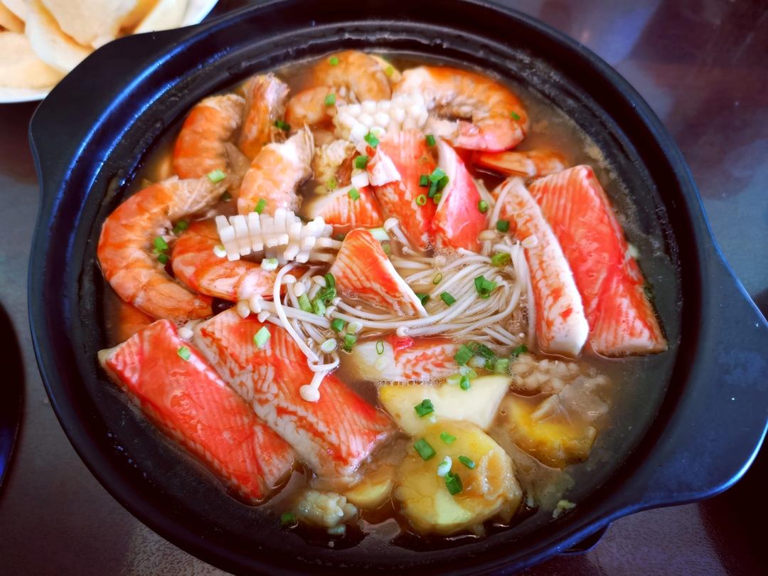鲜虾豆腐煲