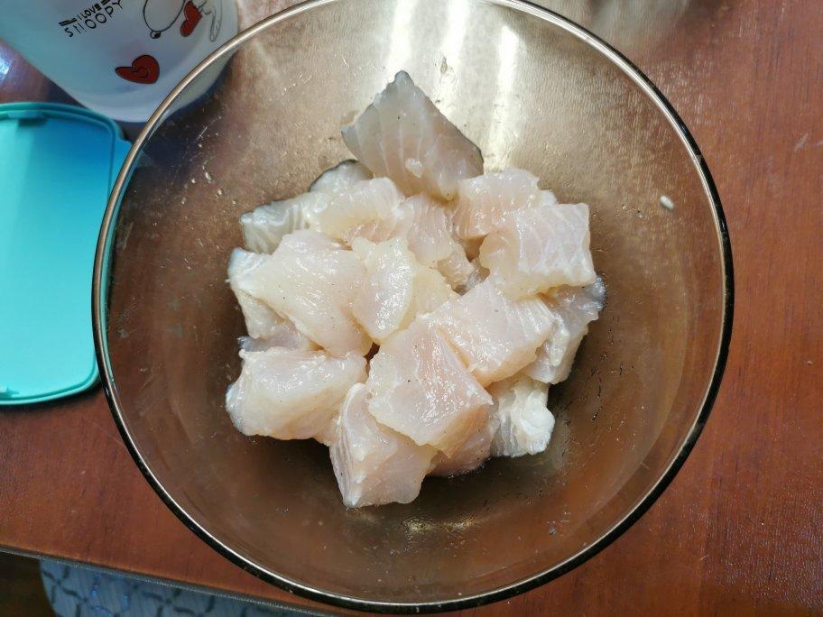 番茄锅酸汤龙利鱼
