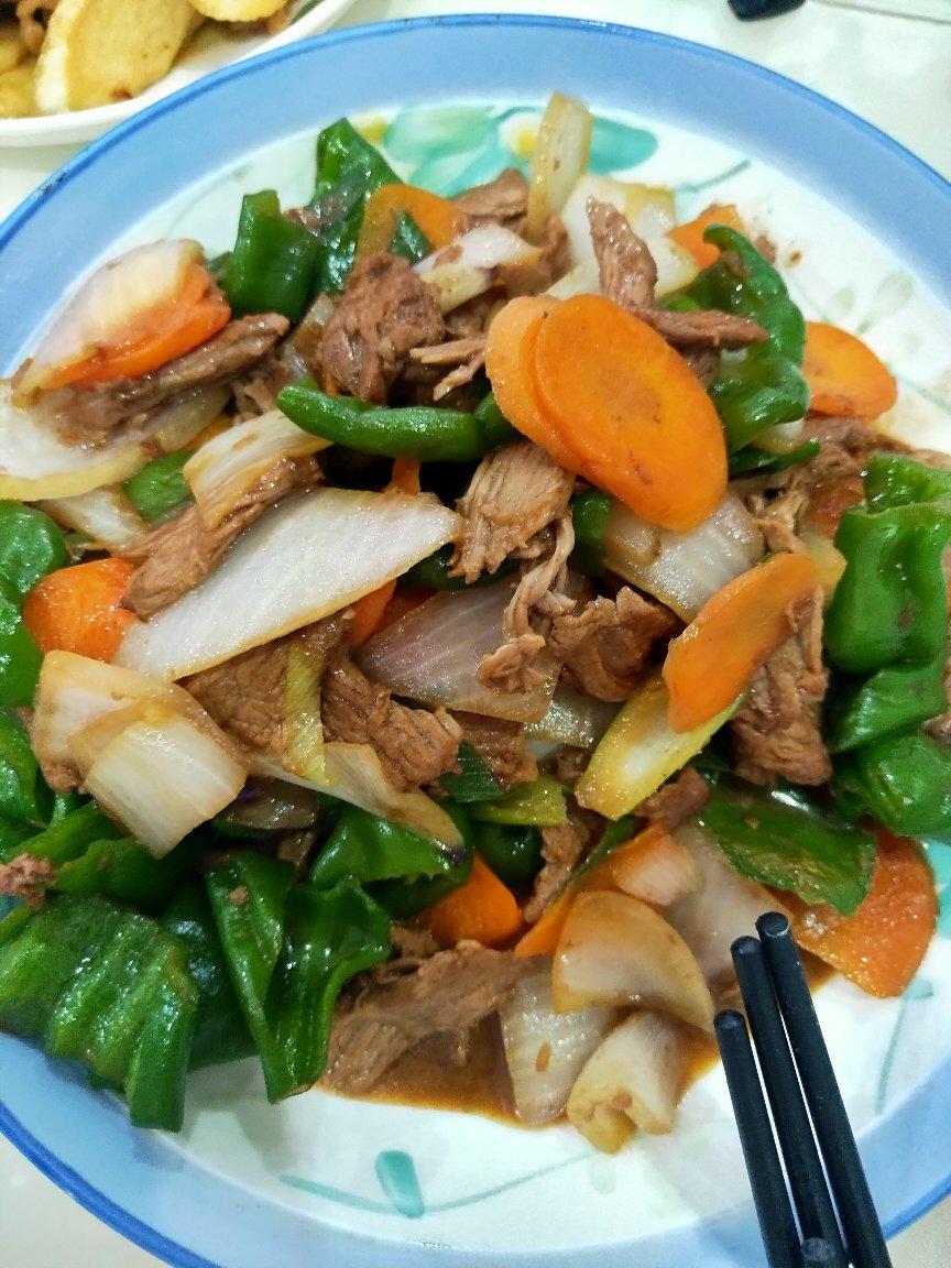 青椒炒牛肉