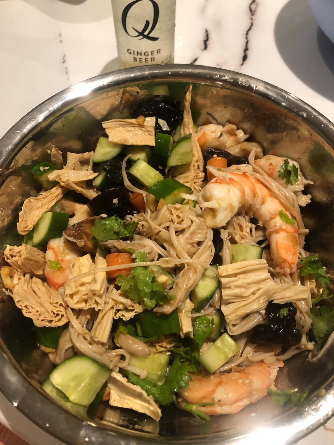 青瓜木耳虾仁凉拌